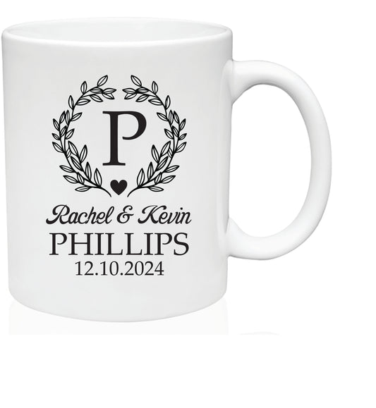 Tazas de boda con monograma floral