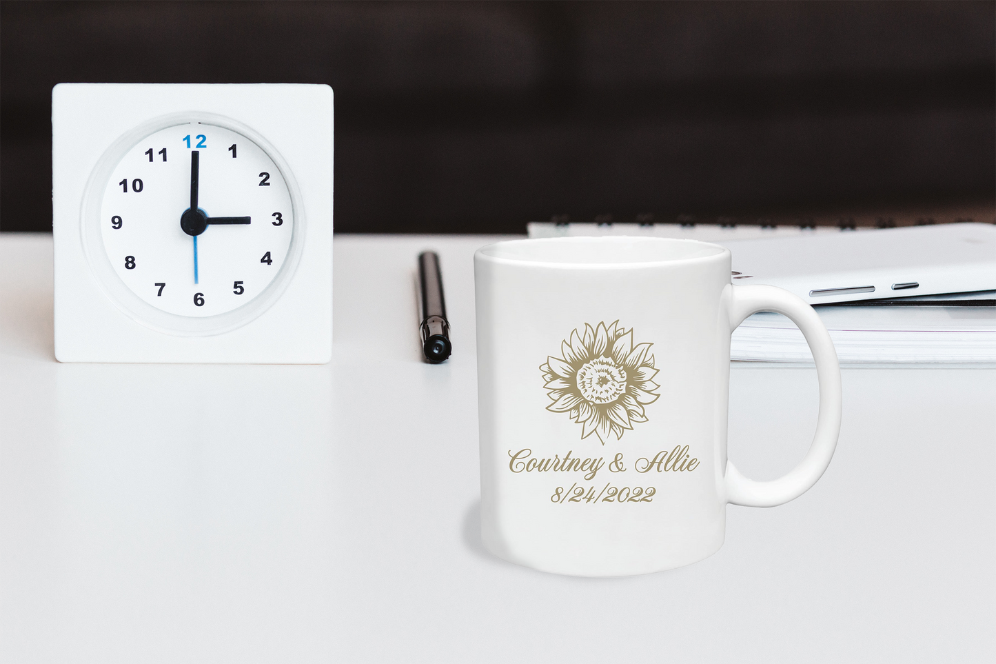 Tazas de boda con forma de girasol